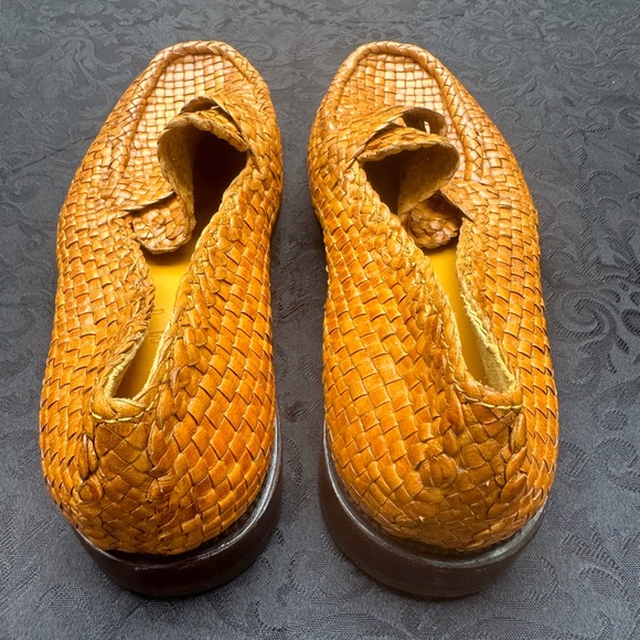 Marni Woven Leather Loafers size 9 (ES 39) - Picture 3 of 11